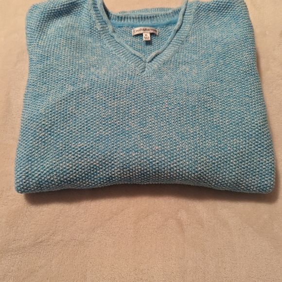 3/$15 Croft & Barrow Women's Sweater - Picture 3 of 10